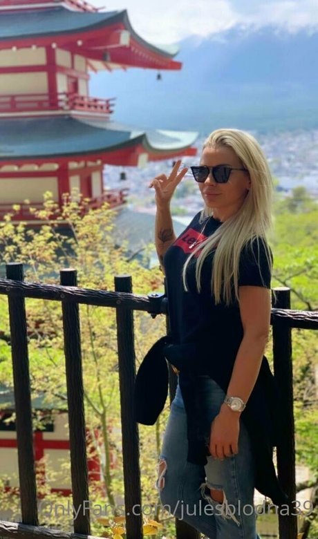 Julesblodna39  nude leaked OnlyFans photo