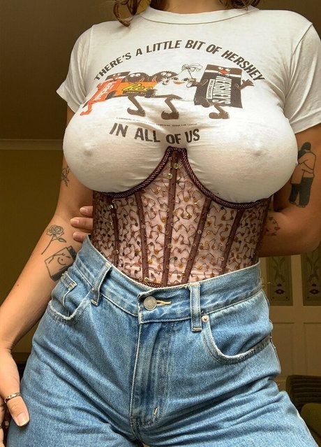 Alaston vuotanut OnlyFans-kuva Zigsmom