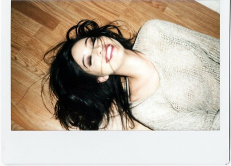 Christian Serratos OnlyFansリークヌード写真