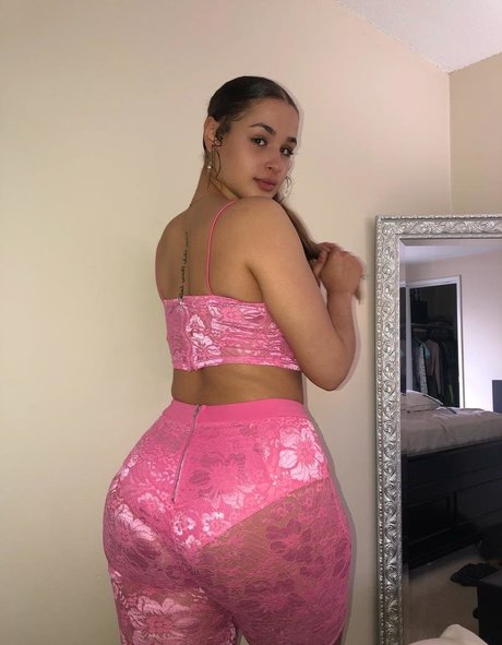 Nahá fotka uniklých OnlyFans od Janaevic