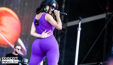 Nacktes geleaktes OnlyFans-Foto von Marina Diamandis