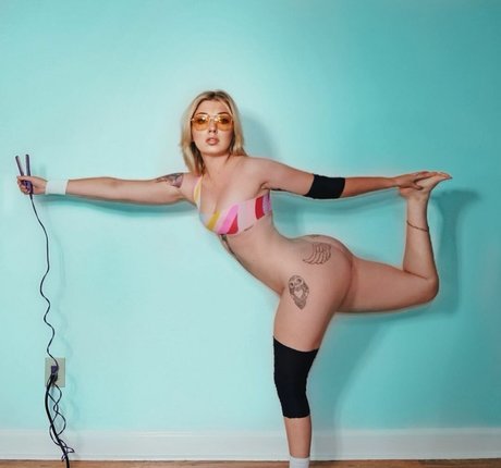 Обнаженная фотография утечки OnlyFans от Ladygooodman