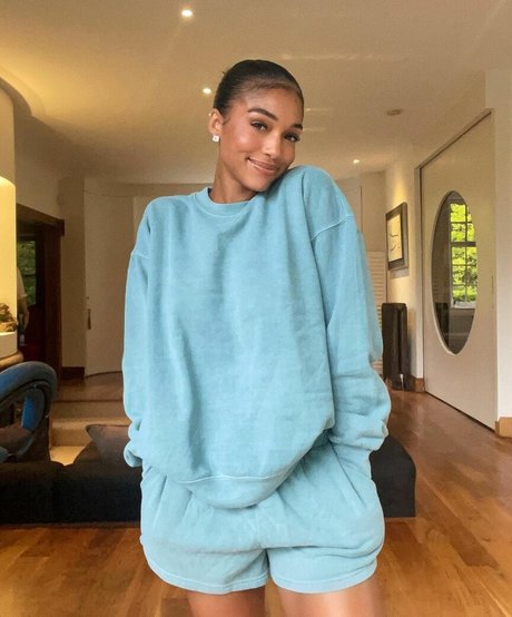 Nahá fotka uniklých OnlyFans od Lori Harvey