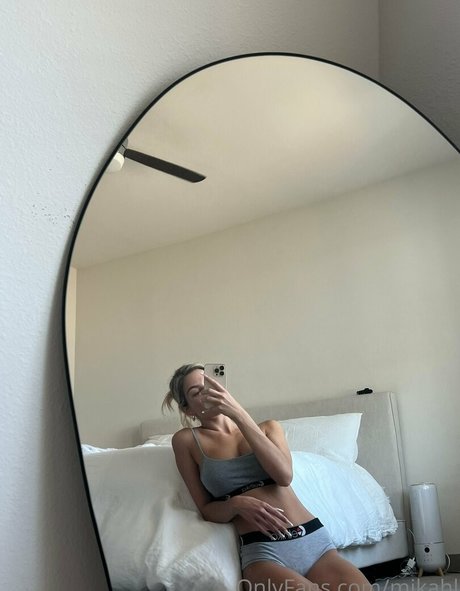 Foto di nudo di fuga di OnlyFans di Mikahl