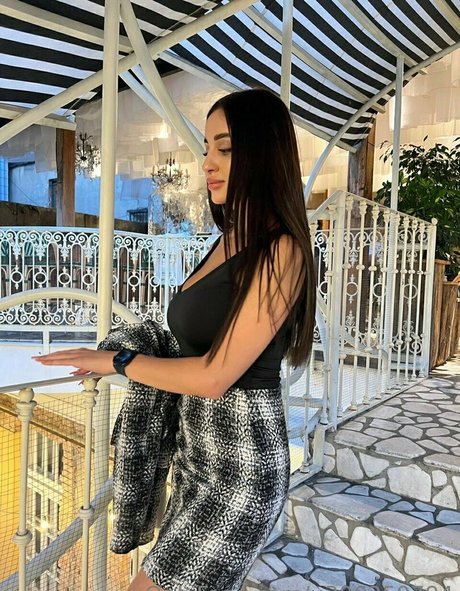 Yourhabibi
