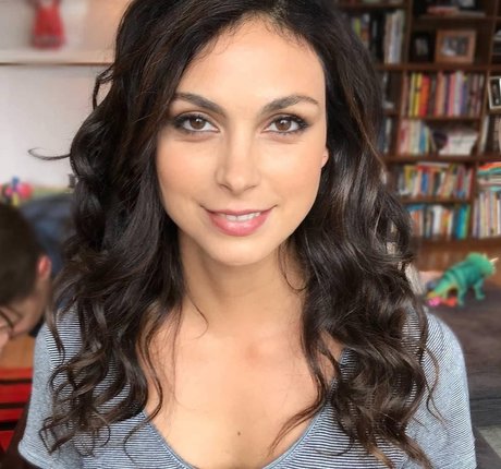 Naken läckt OnlyFans-bild av Morena Baccarin