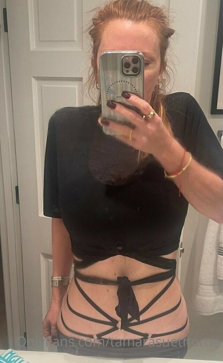 Tamara Sue Thorne OnlyFansリークヌード写真