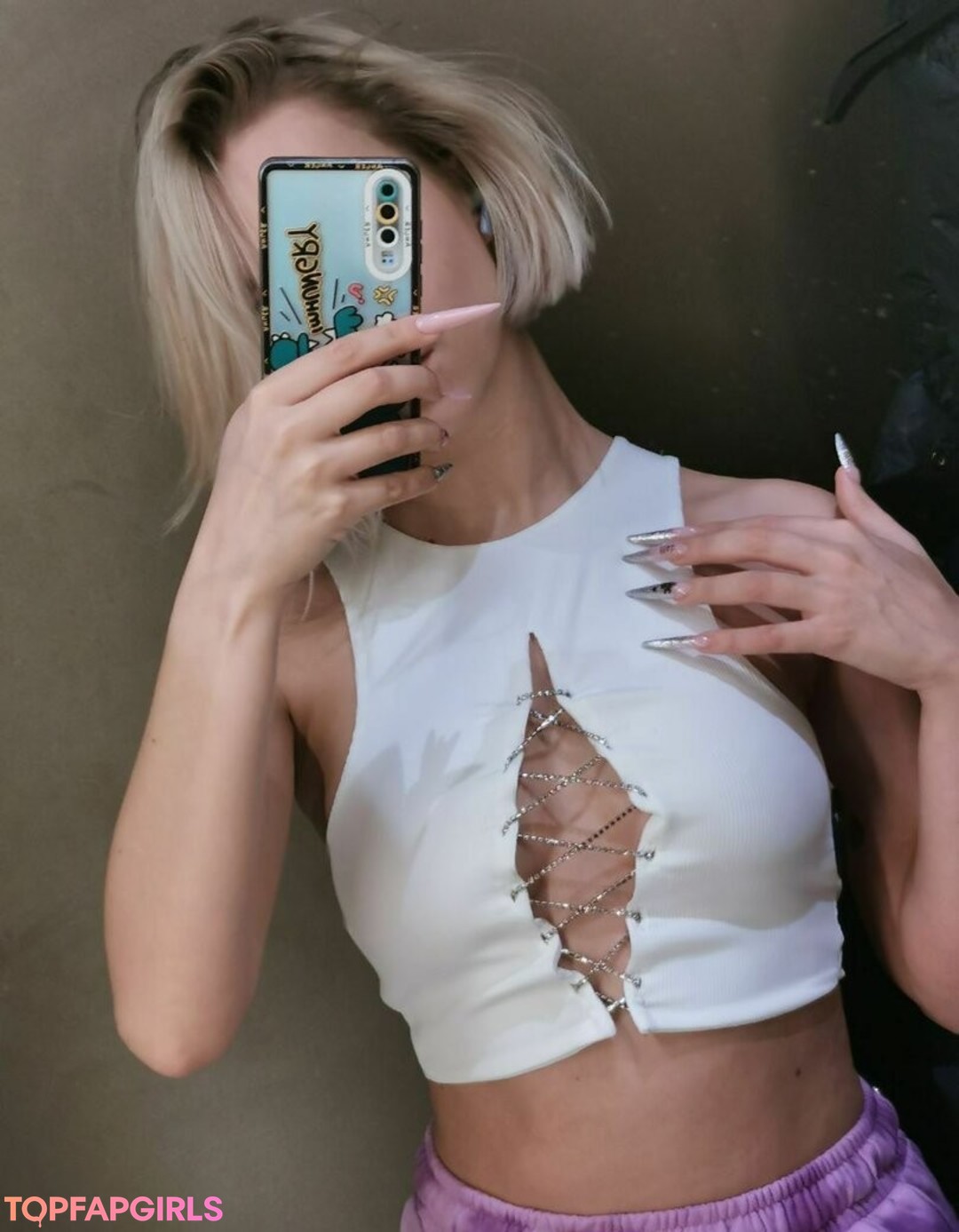 Nahá fotka uniklých OnlyFans od Funsnail #1018