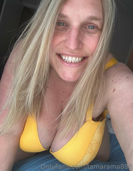 Naken lekkede OnlyFans-bilde av Tamarama888