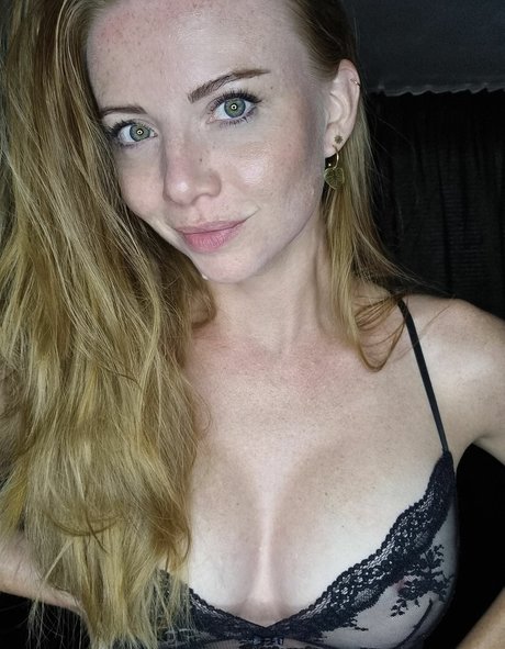 Nacktes geleaktes OnlyFans-Foto von Gingerstonevip