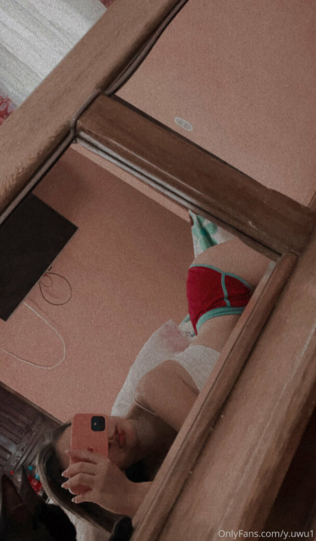 Nightmaresuccubus OnlyFans泄露裸照