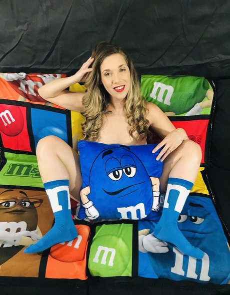 Leeshalynne