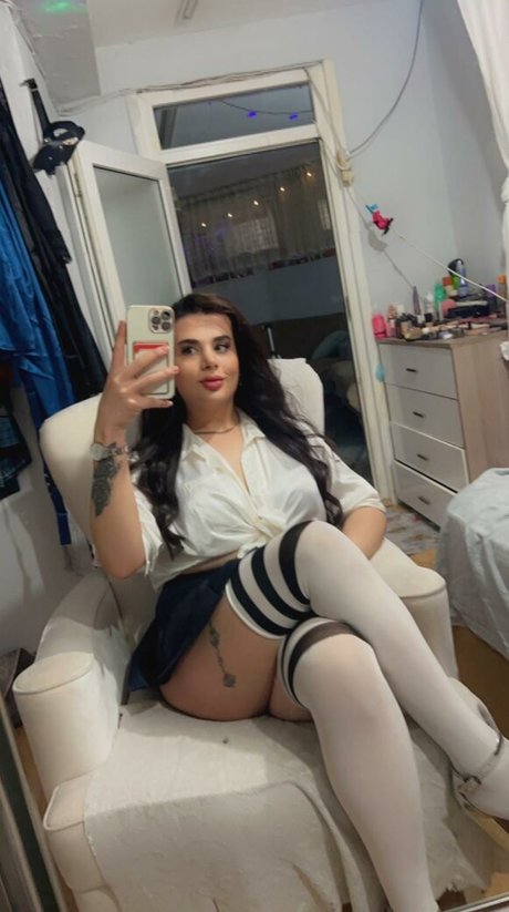 Nahá fotka uniklých OnlyFans od Balmaya23
