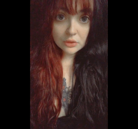Nahá fotka uniklých OnlyFans od Subliminalhexing