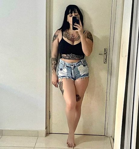Deborah Milano
