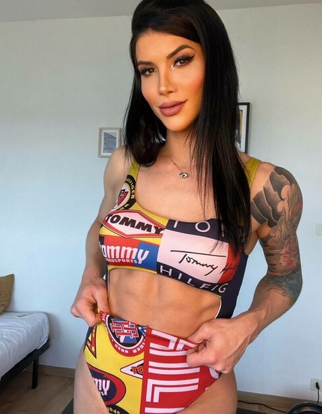 Victoria Carvalho