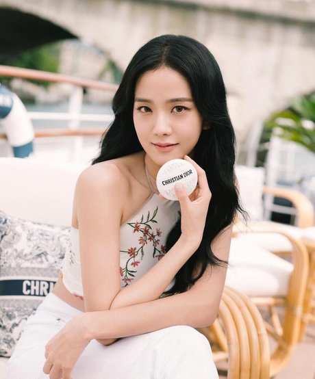 Nagie wyciekłe zdjęcie OnlyFans od Jisoo