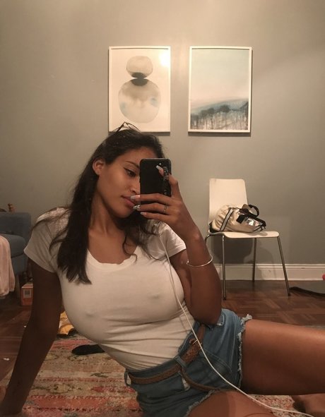 Jinna Cabrera  nude leaked OnlyFans photo