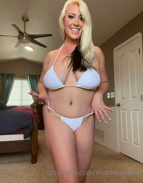 Nitamarie1