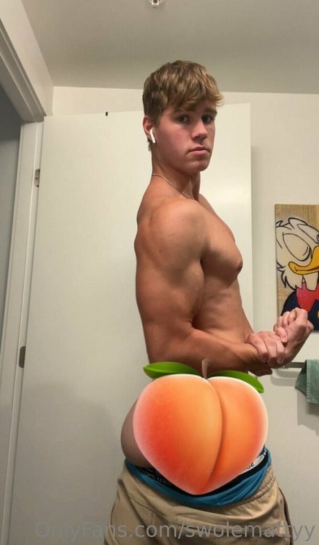 Nahá fotka uniklých OnlyFans od Swolemattyy