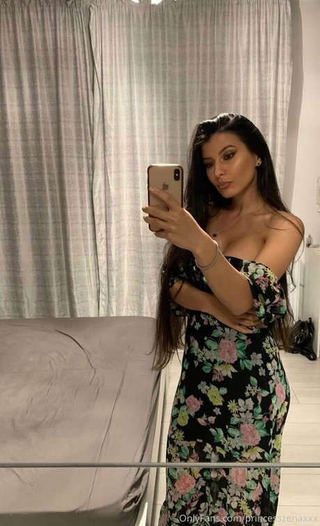 Princesszenaxxx OnlyFans