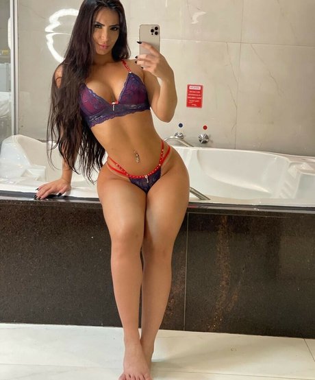 Foto nua vazada do OnlyFans de Dj Rapunzel