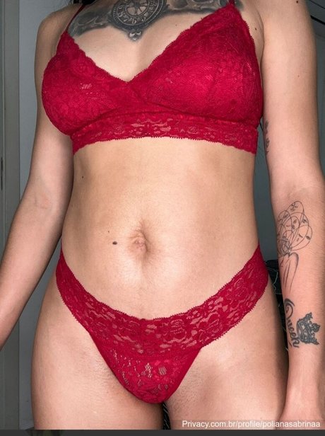 Alaston vuotanut OnlyFans-kuva Polianasabrinaa