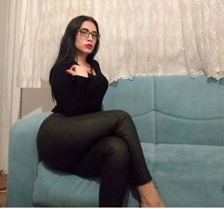 Dilan Dere