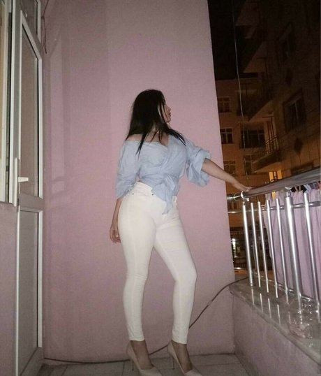 Dilan Dere