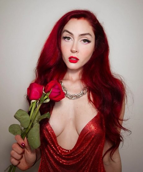 Nahá fotka uniklých OnlyFans od Maren Altman