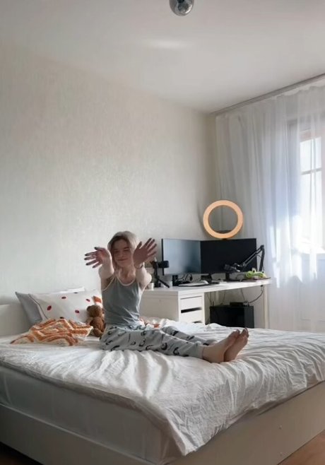 Nahá fotka uniklých OnlyFans od Shadsi