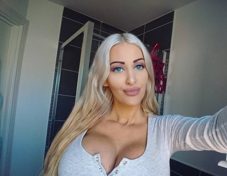 Tamsin Louise Hall OnlyFans 유출 누드 사진