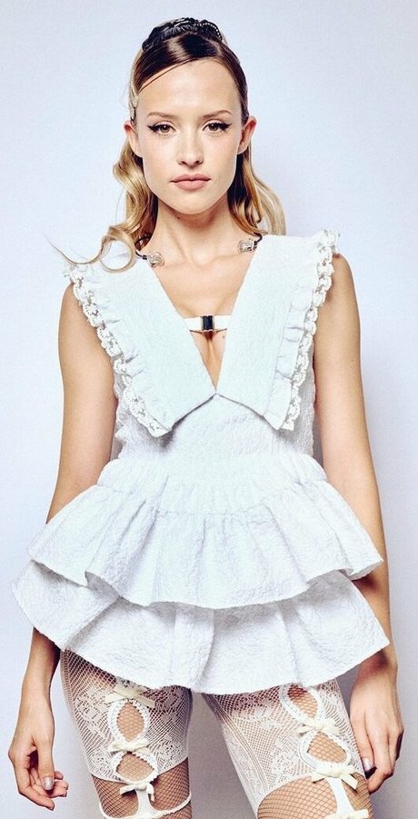 Angele Van Laeken