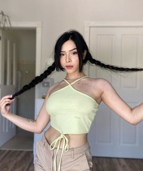 Eduarda Yuni