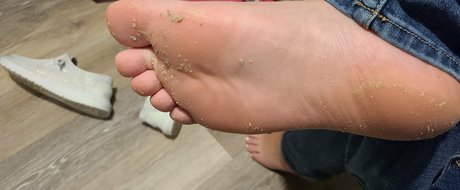 Nahá fotka uniklých OnlyFans od Smelliefeetsweetie