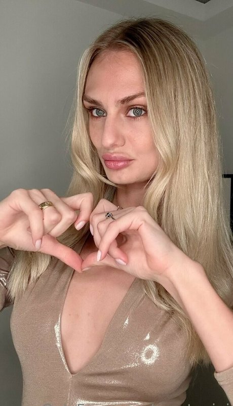 Nahá fotka uniklých OnlyFans od Gigixgossiptalk