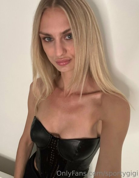 Nahá fotka uniklých OnlyFans od Gigixgossiptalk