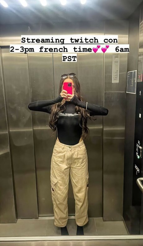 Обнаженная фотография утечки OnlyFans от Lydiaviolet
