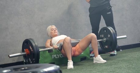 Nahá fotka uniklých OnlyFans od Claudia Walsh