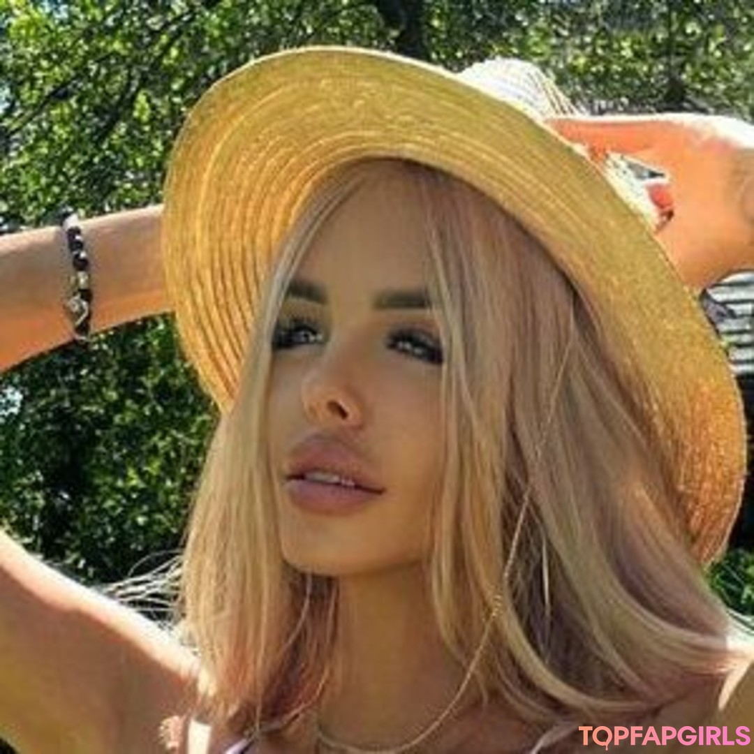 Nacktes geleaktes OnlyFans-Foto von Missdashaaa42 #16