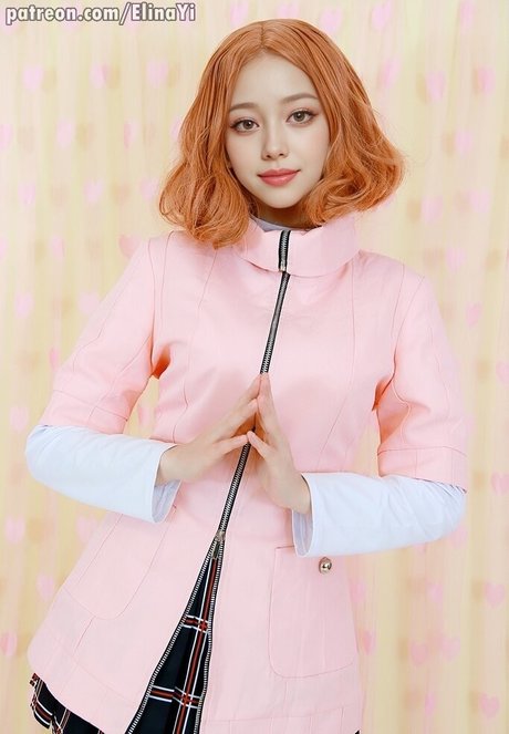 Elina Yi