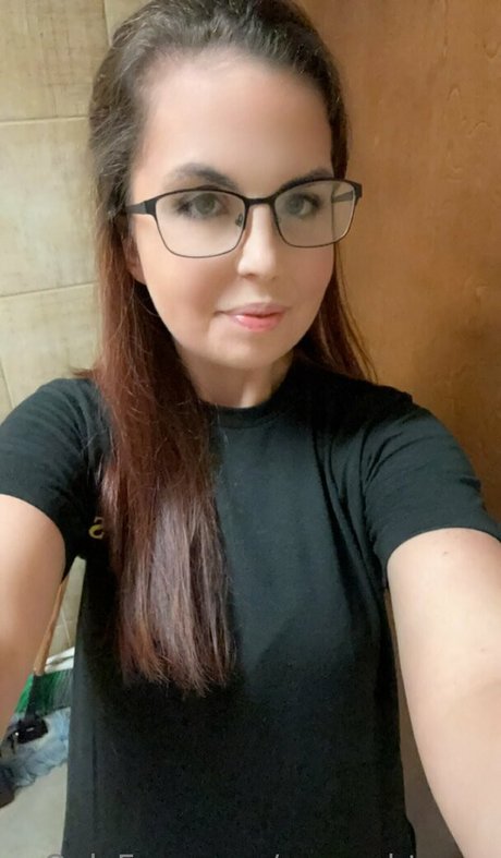 Xxsarahtease
