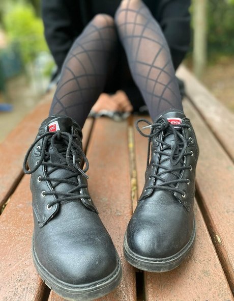 Misscandyfeet2