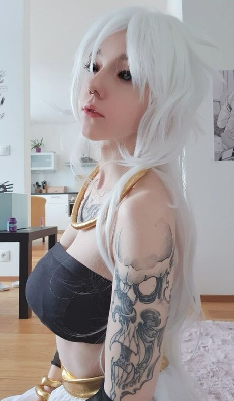 Alaston vuotanut OnlyFans-kuva Elleslove