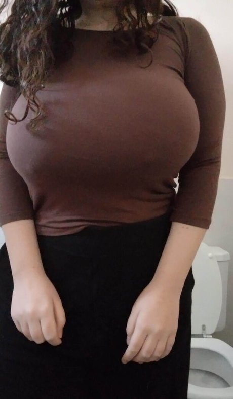Curvy Goddesses