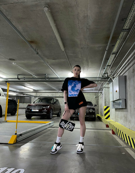Nahá fotka uniklých OnlyFans od Dinadimond