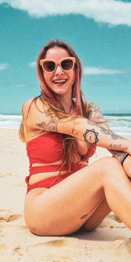 Nahá fotka uniklých OnlyFans od Dani Buarque
