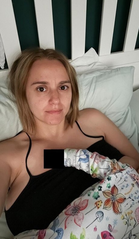 Hannah Witton