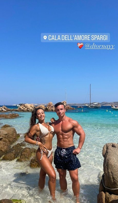 Naken lekkede OnlyFans-bilde av Sara Izquierdo