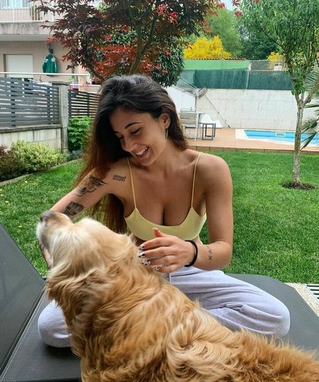 Nahá fotka uniklých OnlyFans od Raquel Tamborino